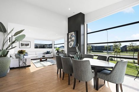 Photo of property in 17 Mike Smith Drive, Cambridge, 3434