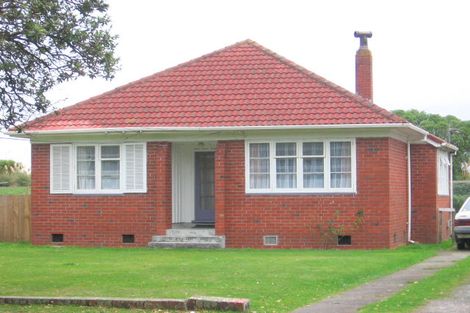 Photo of property in 23 Pirie Crescent, Moera, Lower Hutt, 5010