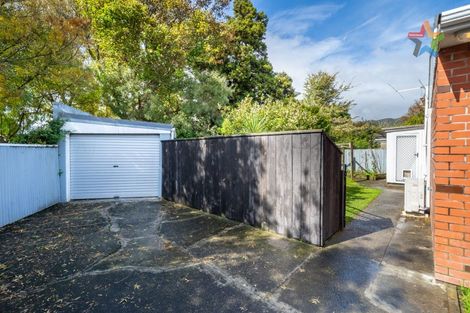 Photo of property in 5 Amberley Grove, Hutt Central, Lower Hutt, 5010