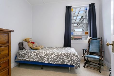 Photo of property in 92 Williams Street, Cambridge, 3434