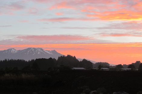 Photo of property in 27 Hutiwai Road, Horopito, Raetihi, 4696