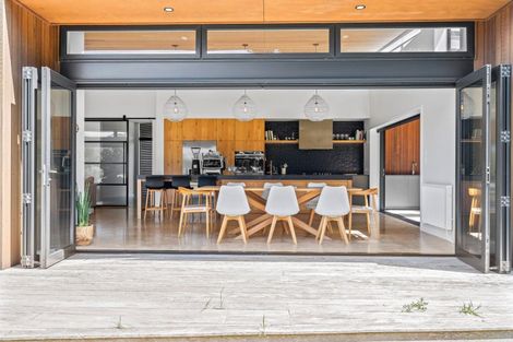 Photo of property in 15 Edgewater Place, Matapouri, Whangarei, 0173