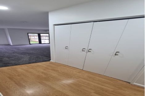 Photo of property in 37 Rakich Place, Henderson, Auckland, 0612