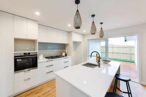 Photo of property in 76 Freedom Drive, Kelvin Grove, Palmerston North, 4470