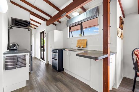 Photo of property in 23 Valley Road, Hikurangi, 0114