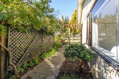 Photo of property in 2/17 Church Road, Taradale, Napier, 4112
