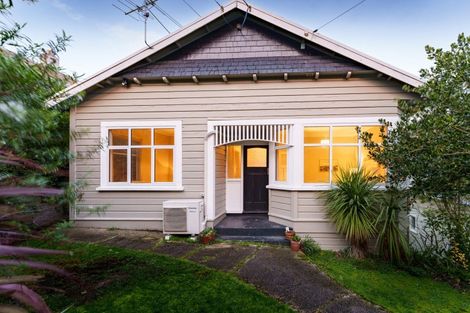 Photo of property in 16 Hart Street, Belleknowes, Dunedin, 9011