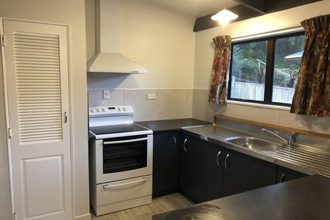 Photo of property in 105 Poplar Grove, Whalers Gate, New Plymouth, 4310