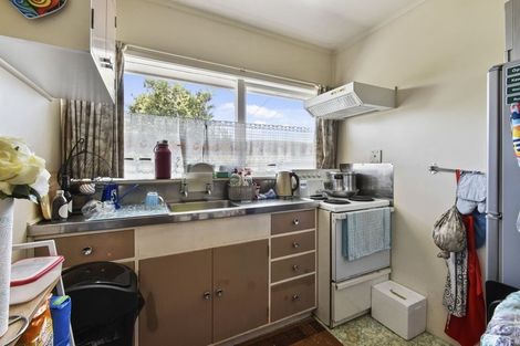 Photo of property in 42 Mcannalley Street, Manurewa East, Auckland, 2102