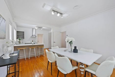 Photo of property in 72 East Street, Pukekohe, 2120