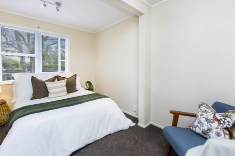 Photo of property in 1 Deller Grove, Silverstream, Upper Hutt, 5019