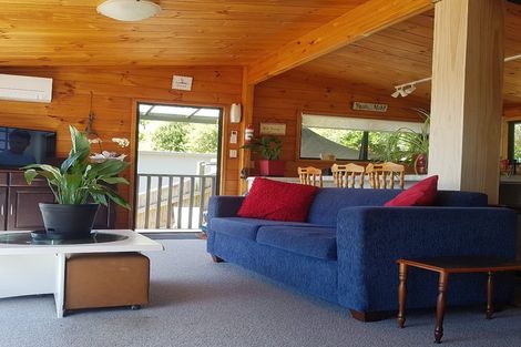 Photo of property in 9a Finlay Grove, Waikawa, Picton, 7220