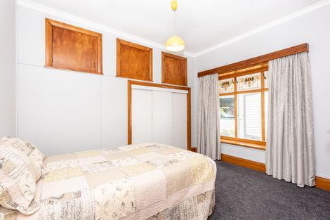 Photo of property in 33 Cobden Street, Gisborne, 4010