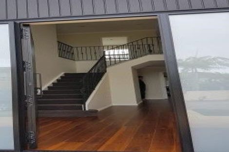 Photo of property in 6 Mansion Court, West Harbour, Auckland, 0618