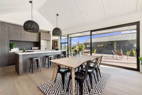 Photo of property in 12 Falconer Rise, Jacks Point, Queenstown, 9371