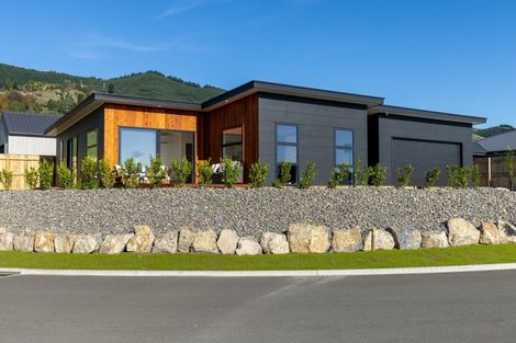 Photo of property in 6 Poukirikiri Place, Richmond, 7020