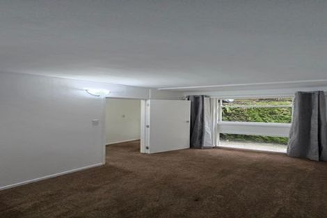 Photo of property in 9 Epsom Way, Karori, Wellington, 6012