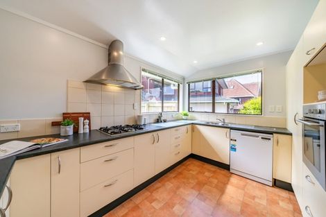 Photo of property in 14 Cullen Place, Tawa, Wellington, 5028