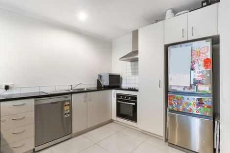 Photo of property in 8/46 Park Estate Road, Rosehill, Papakura, 2113