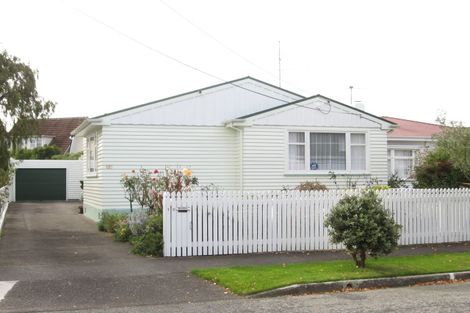 Photo of property in 13 Pinny Avenue, Epuni, Lower Hutt, 5011