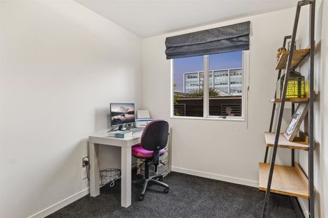 Photo of property in 5/29 Third Avenue, Tauranga, 3110