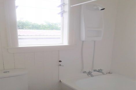 Photo of property in 2 Kerr Street, Devonport, Auckland, 0624