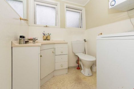 Photo of property in 2/220a Church Street, Onehunga, Auckland, 1061
