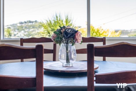 Photo of property in 71 Ironside Road, Johnsonville, Wellington, 6037