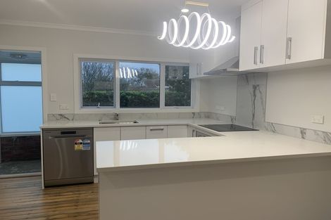 Photo of property in 2/300 Lake Road, Hauraki, Auckland, 0622