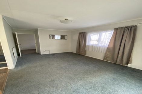 Photo of property in 13a Dunstan Street, Otaki, 5512