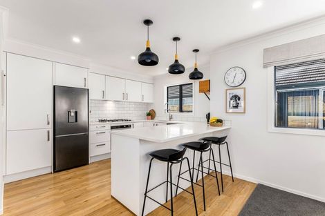 Photo of property in 75 Banks Boulevard, Whitby, Porirua, 5024