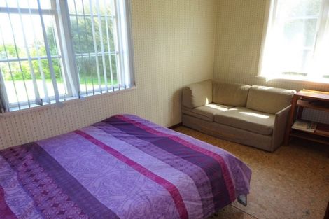 Photo of property in 15 Churchill Crescent, Foxton, 4814