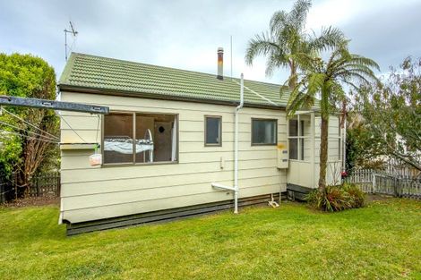 Photo of property in 129 Durrant Drive, Whangamata, 3620