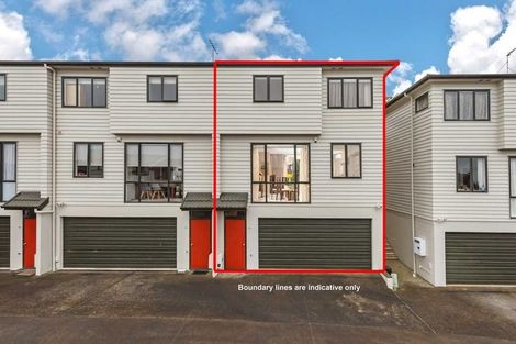 Photo of property in 40/22 Northcross Drive, Oteha, Auckland, 0632