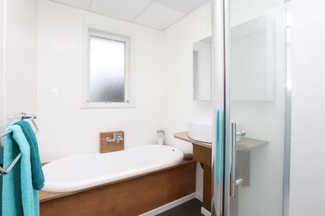 Photo of property in 28 Larnach Street, St Andrews, Hamilton, 3200