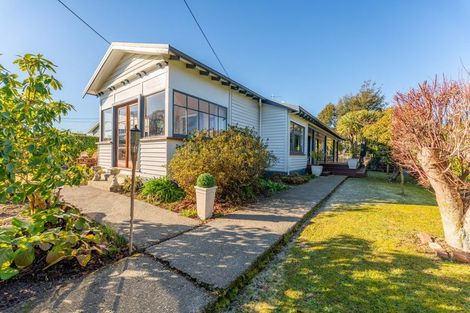 Photo of property in 24 George Street, Geraldine, 7930