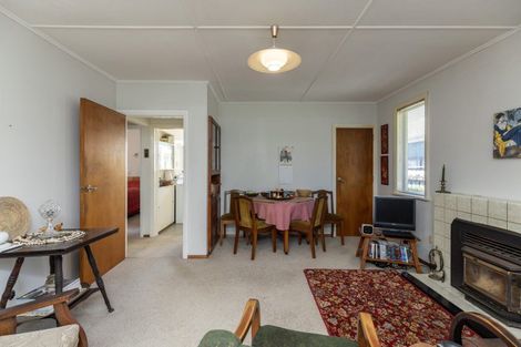 Photo of property in 90-92 Kiwi Road, Raumati Beach, Paraparaumu, 5032