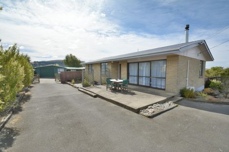 Photo of property in 296 Brockville Road, Brockville, Dunedin, 9011