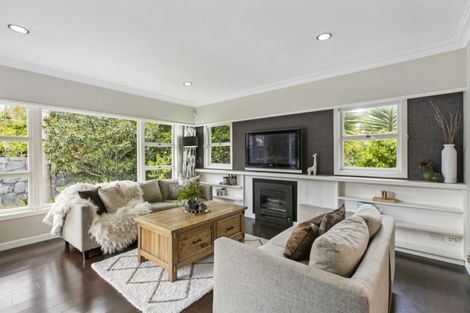 Photo of property in 281 Lake Road, Belmont, Auckland, 0622