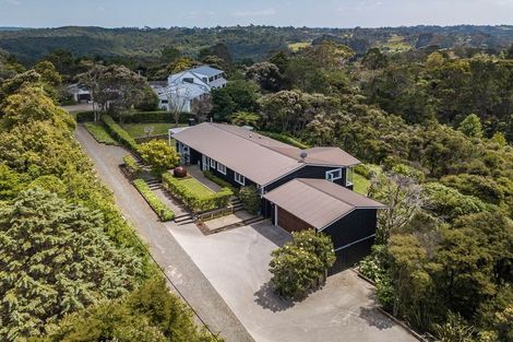 Photo of property in 373 Paremoremo Road, Paremoremo, Auckland, 0632