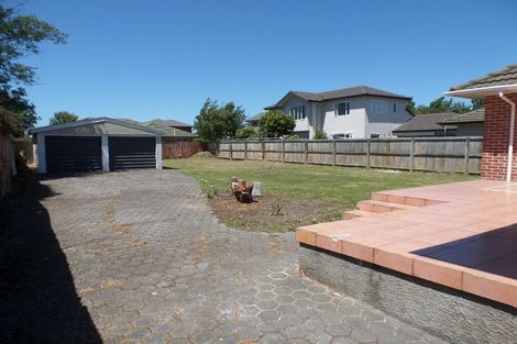 Photo of property in 10 Oakdale Street, Avonhead, Christchurch, 8042