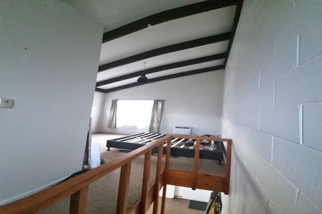 Photo of property in 129 Constable Street, Newtown, Wellington, 6021