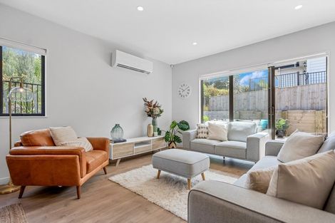 Photo of property in 42 Patrick Rice Drive, Swanson, Auckland, 0614