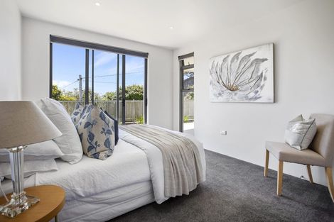 Photo of property in 95b Braemar Road, Castor Bay, Auckland, 0620