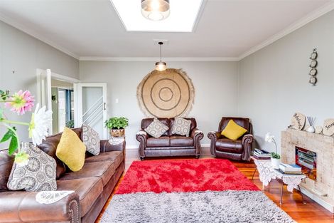 Photo of property in 15 Morse Street, Marewa, Napier, 4110