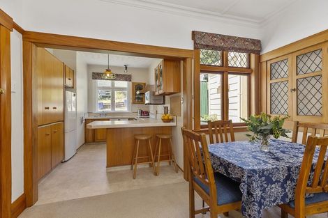 Photo of property in 35 Clyde Street, Island Bay, Wellington, 6023