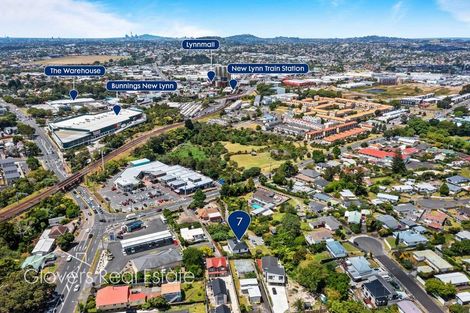 Photo of property in 7 Margan Avenue, New Lynn, Auckland, 0600