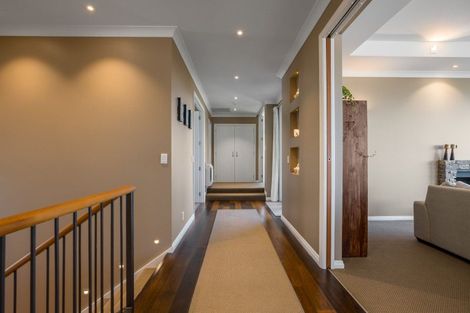 Photo of property in 6 Stonewall Place, Huntsbury, Christchurch, 8022