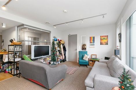 Photo of property in Masina Apartments, 204/80 Riddiford Street, Newtown, Wellington, 6021