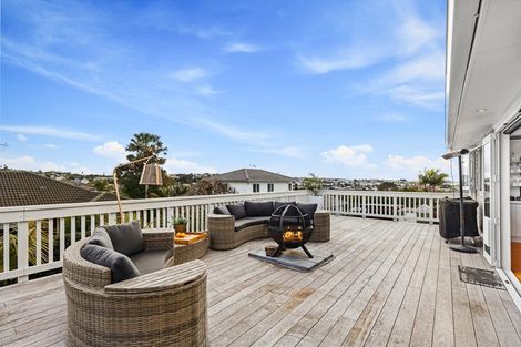 Photo of property in 5 Tainui Street, Torbay, Auckland, 0630